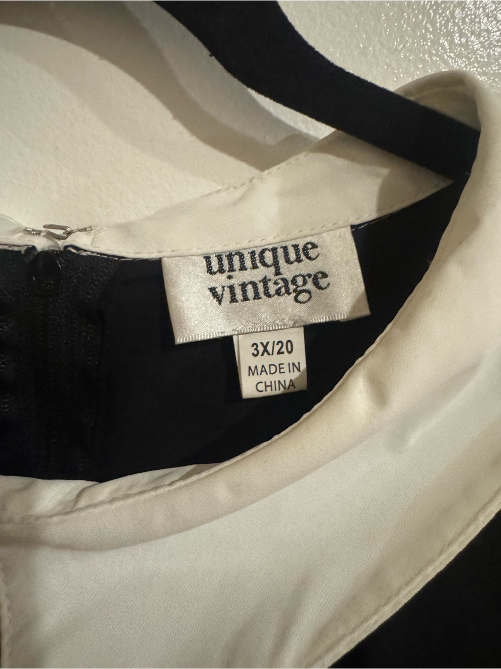 Unique Vintage Black Dress with White Peter Pan Collar and Cuffs - Picture 3 of 6